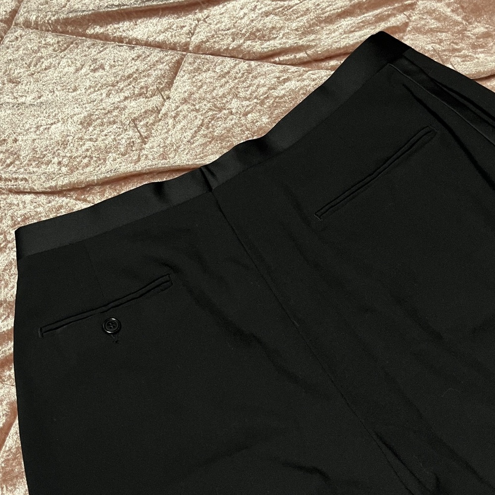 Classic Black Men's Pants - Picture 8 of 8